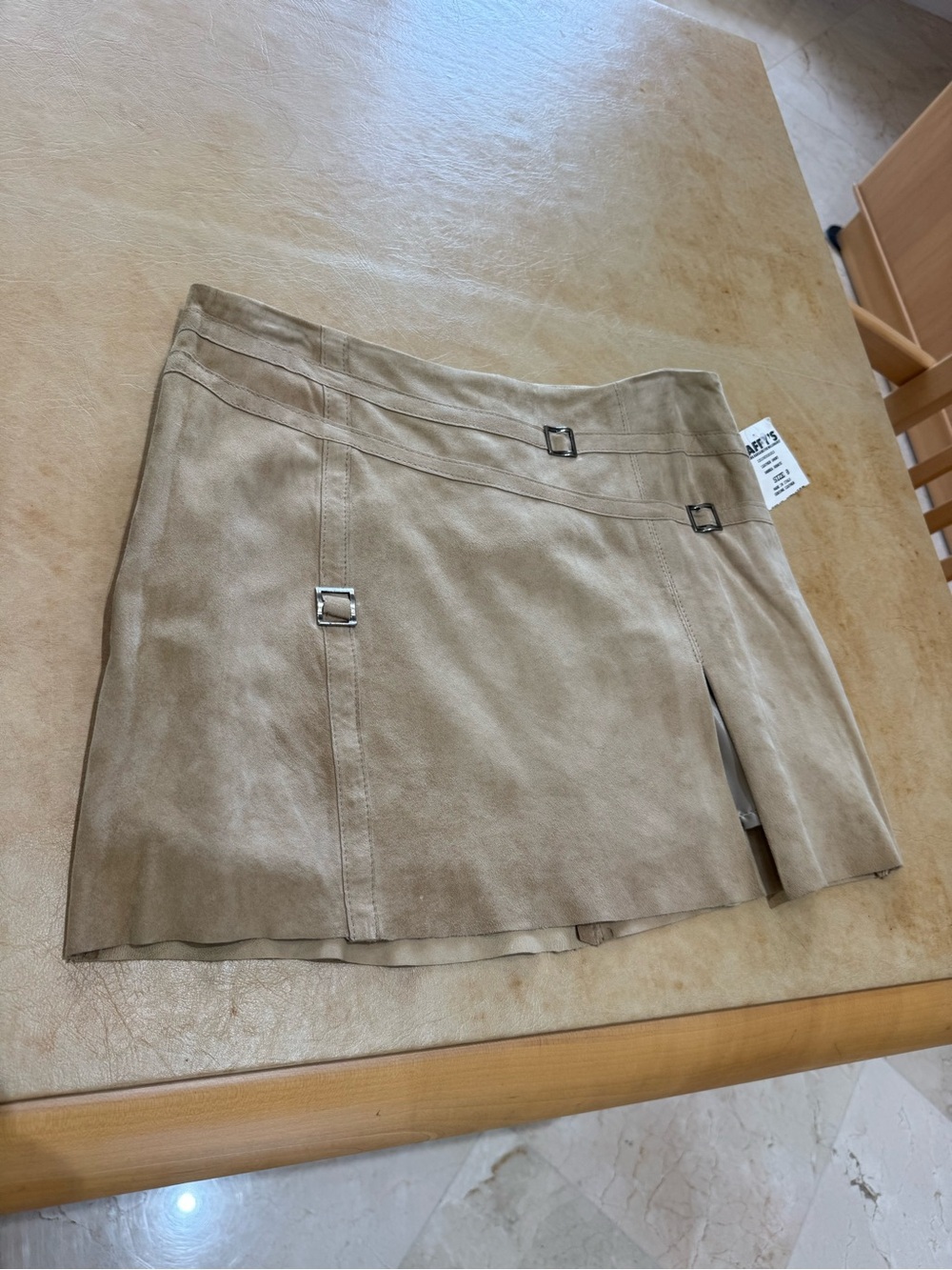 PRICE DROP: NWT ANDREA ROSATE Beige, fully-lined,Lambskin Suede Mini Skirt, 8
